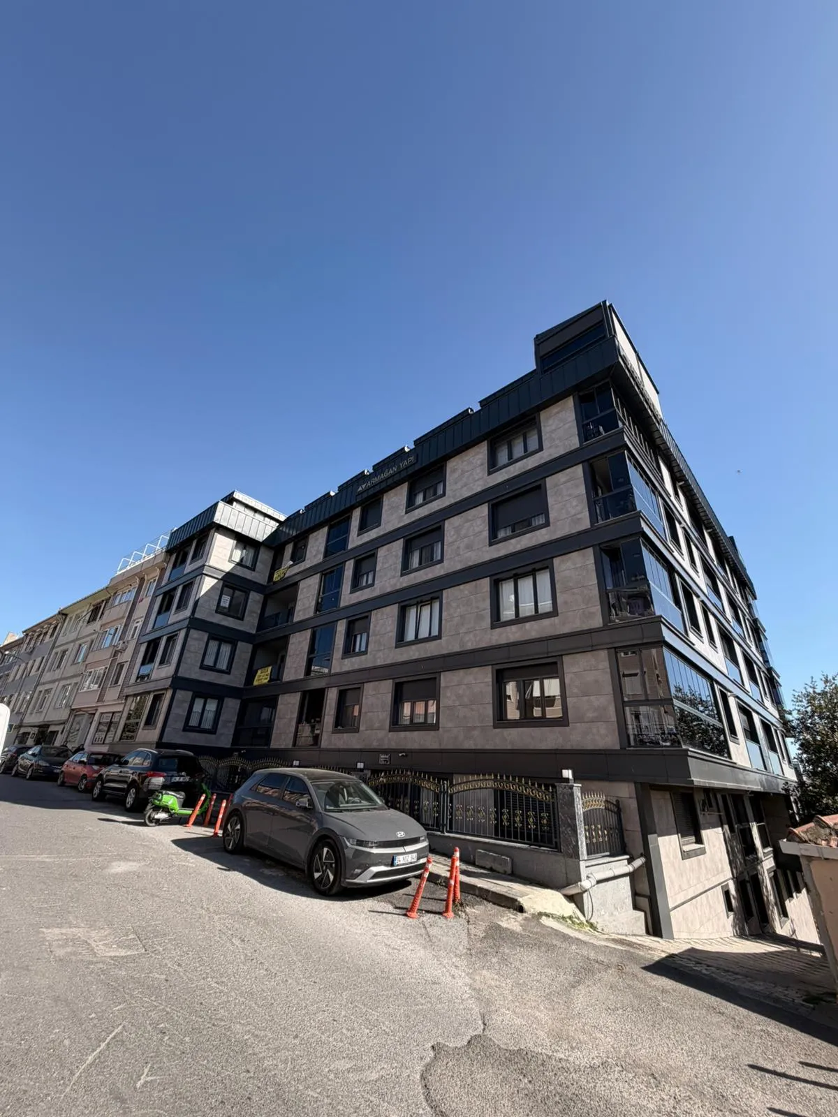 SULTANTEPE SELVİLİK CADDESİ